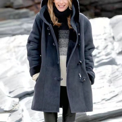 Manteau Femme Mi-Long à Capuche avec Attaches Décoratives – Confort et Style Hivernal